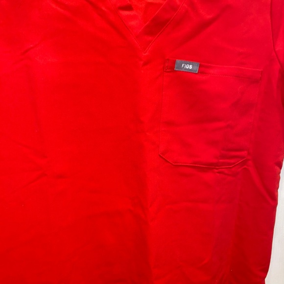 Limited red scrub set - Picture 4 of 6